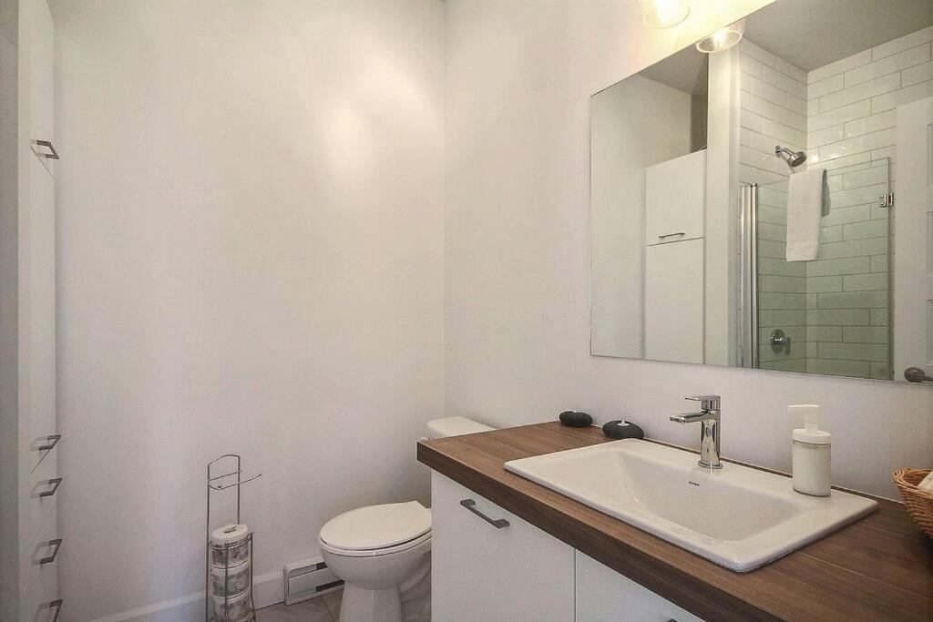 K-417 / Parking & Gym - Private Balconies Apartment Quebec City Bagian luar foto