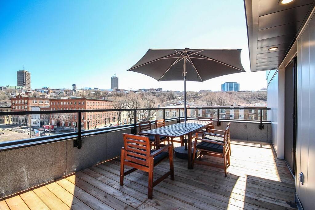 K-417 / Parking & Gym - Private Balconies Apartment Quebec City Bagian luar foto